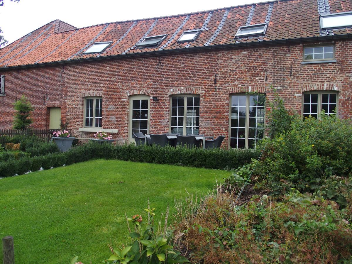 Anc. Seigneurie De Boucaut Villa Tournai Exterior photo